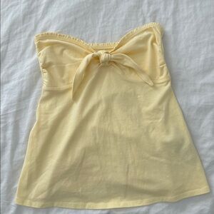 Super cute Hollister yellow tube top! great condition, never worn! size small